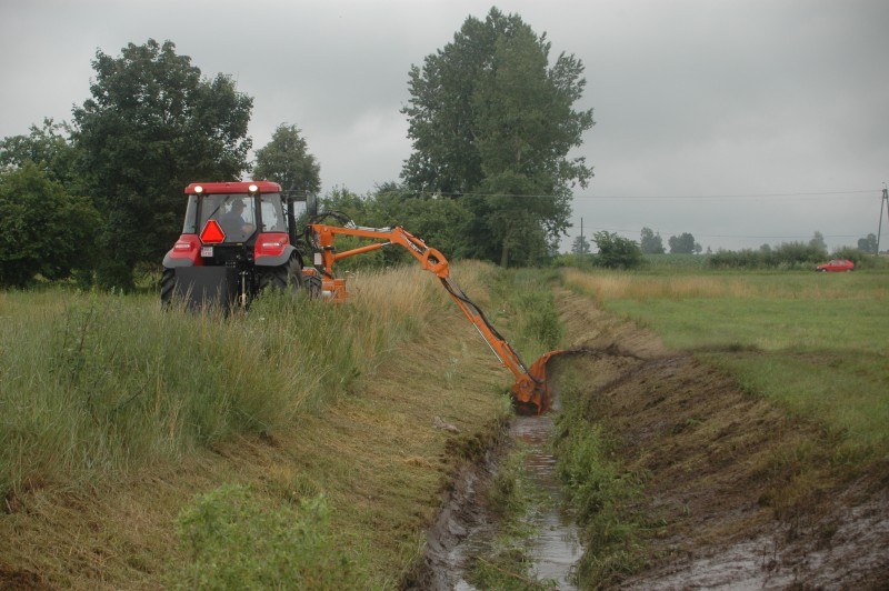 Excavator de șanț PRONAR GO800