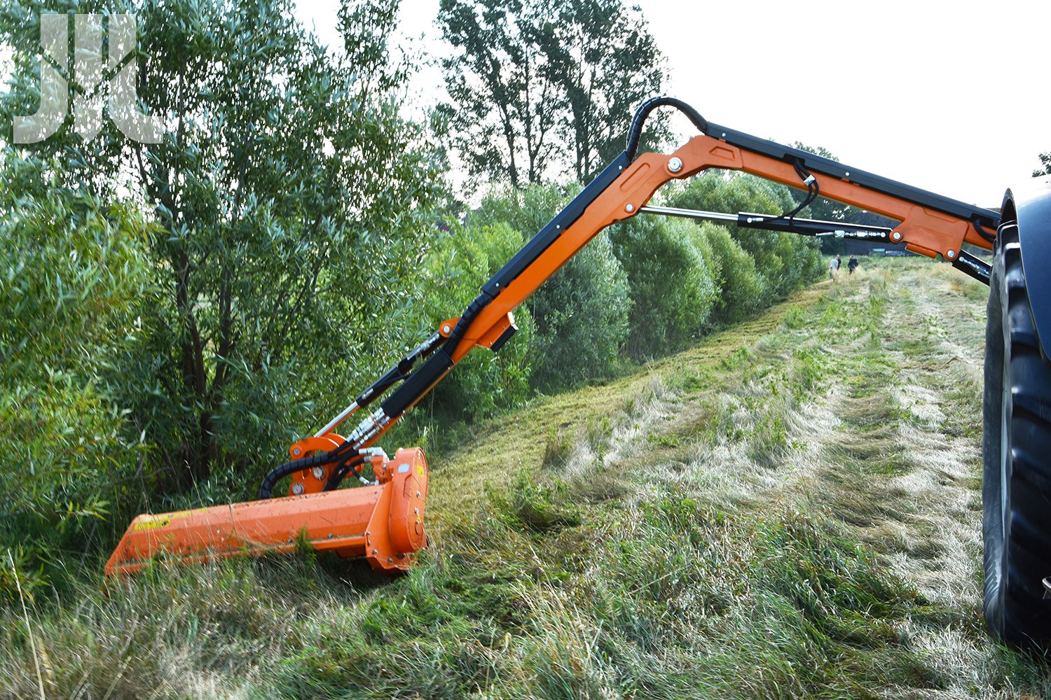 Brațe hidraulice multifuncționale WWT 600/604D/620/624D/600P/604P/700T/704T