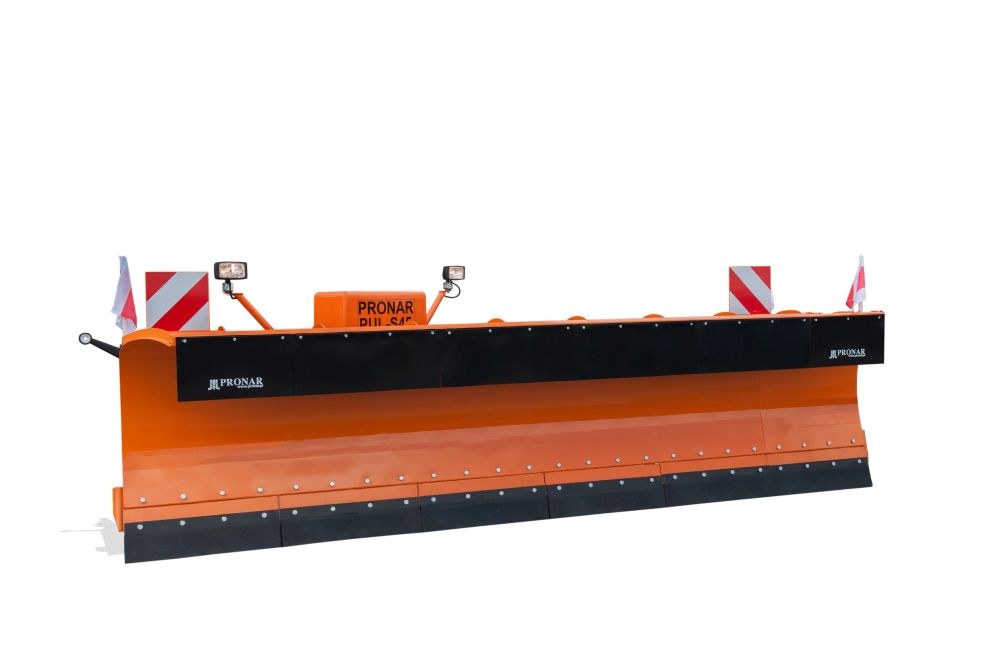 PRONAR PUL-S45 plug montat pe camion