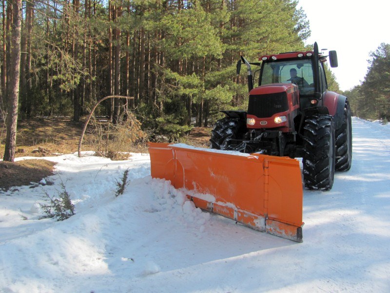 Racleta PRONAR PUU-3700