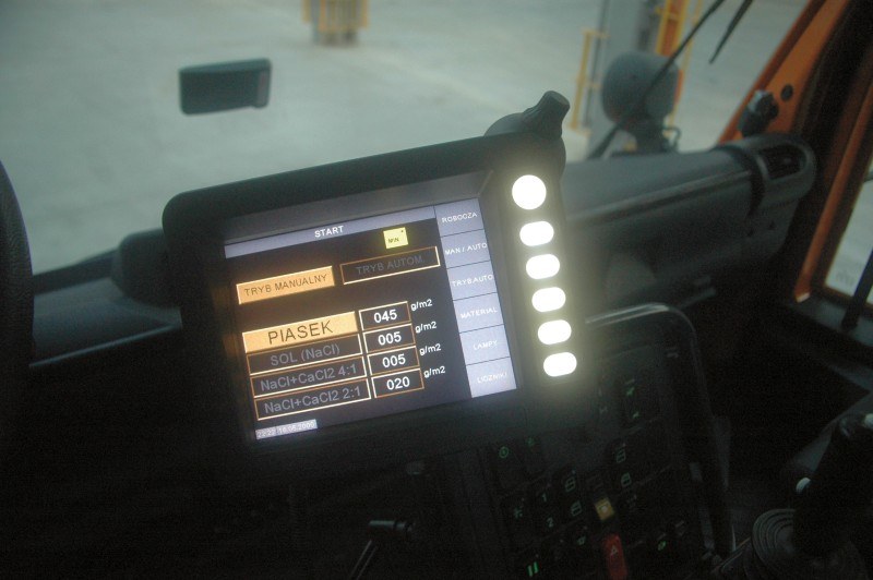 Răspânditor PRONAR HPT25