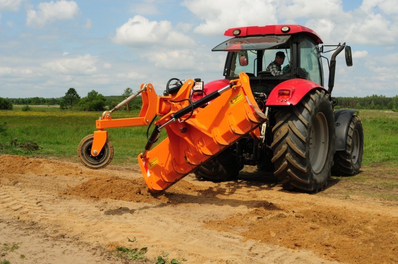 Greder rutier PRONAR RD-Z24